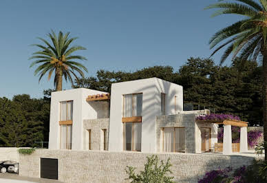 Villa with pool and terrace 4