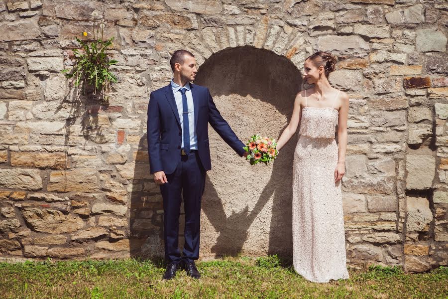 Hochzeitsfotograf Alena Stalmoshenok (alenasart). Foto vom 4. Mai 2017