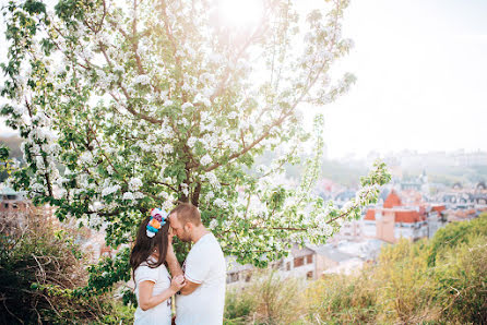 Fotografo di matrimoni Vadim Pastukh (petrovich-vadim). Foto del 28 maggio 2015