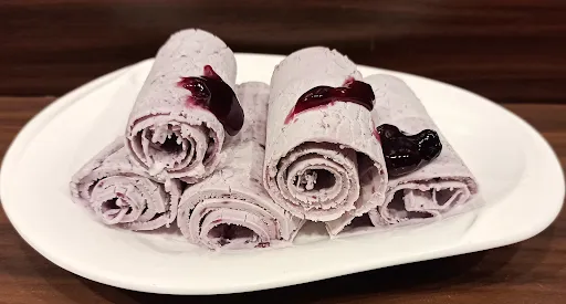 Roll Berry Ice Cream Roll