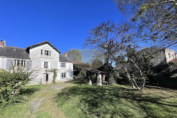 maison à Saint-Laurent-de-Neste (65)