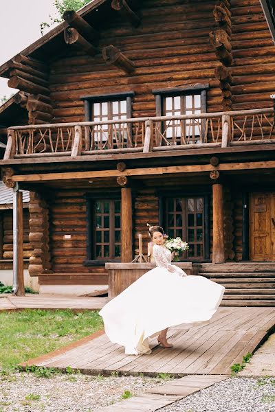 Fotógrafo de casamento Svetlana Iva (svetlanaiva). Foto de 24 de outubro 2017