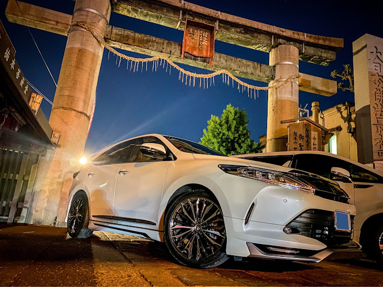 ハリアーの四天王寺・ハリアー60系後期・アルファード30後期・目指せPickUpCars・大阪に関するカスタム事例の投稿画像2枚目