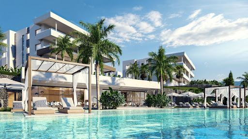 Apartment with terrace and pool 2