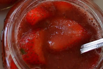Strawberry Sauce Recipe