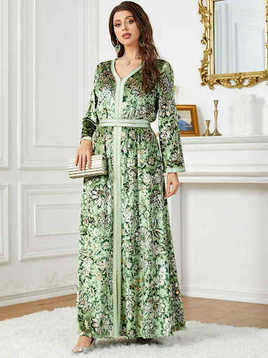 Title 2, Arabian Autumn And Winter Printing Velvet Dress