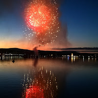 Amazing Fireworks di 