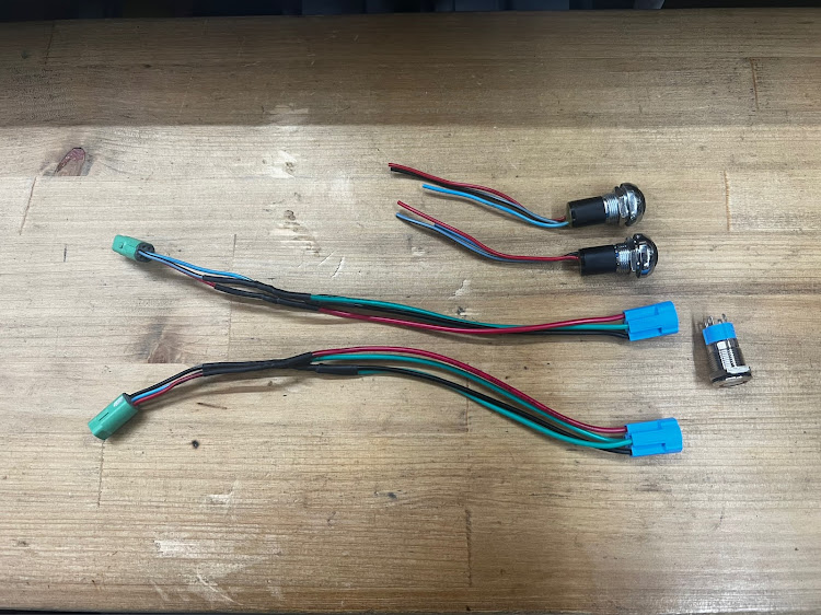 エキシージの240R・エキシージ・DIY・エアコンパネル・LEDに関するカスタム事例の投稿画像4枚目