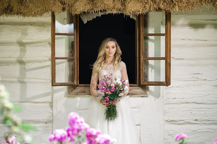 Svadobný fotograf Paweł Tusiński (artiso). Fotografia publikovaná 23. apríla 2021