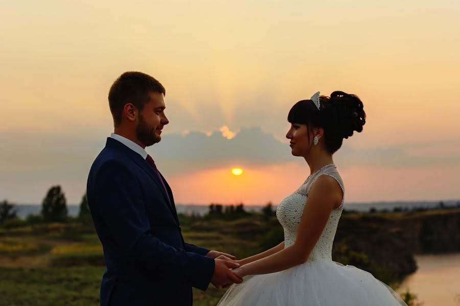 Wedding photographer Aleksey Tokarev (fotokum). Photo of 1 April 2019