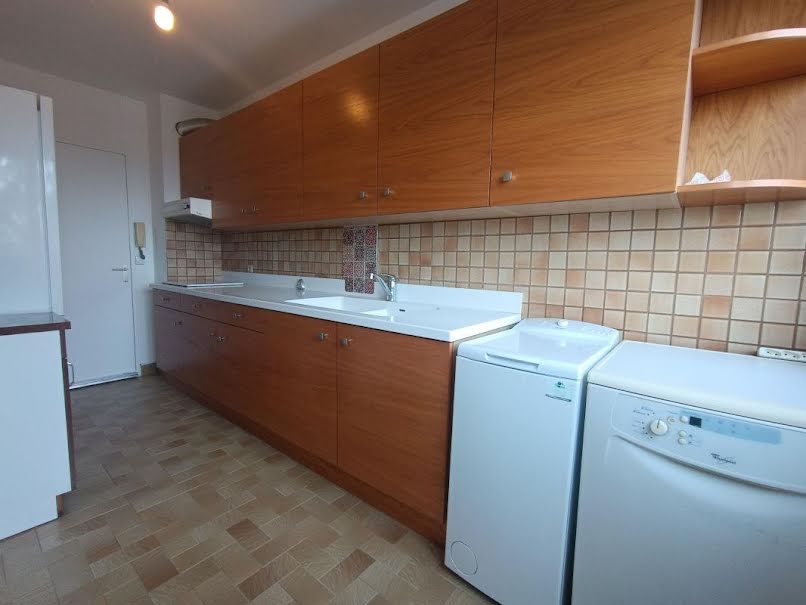 Location  appartement 3 pièces 61 m² à Chennevieres-sur-marne (94430), 1 199 €
