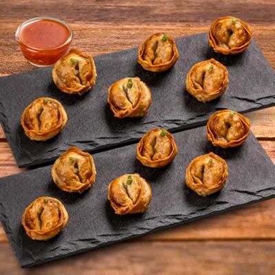 Fried Veg Momos With Momo Chutney - 12 Pcs