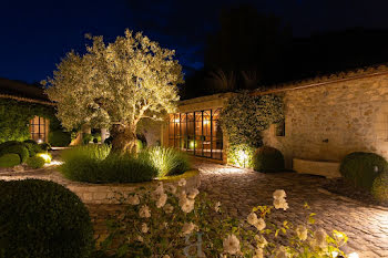 maison à Maussane-les-Alpilles (13)