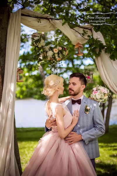 Wedding photographer Irina Tavrizyan (tavrizyanirina). Photo of 2 July 2016
