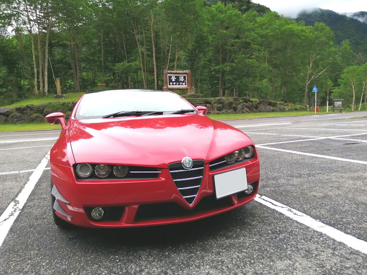アルファブレラのスイカ・セレニアレーシング・金精峠・いろは坂・ロマンチック街道に関するカスタム事例の投稿画像4枚目