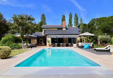 Maison avec piscine en bord de mer 2