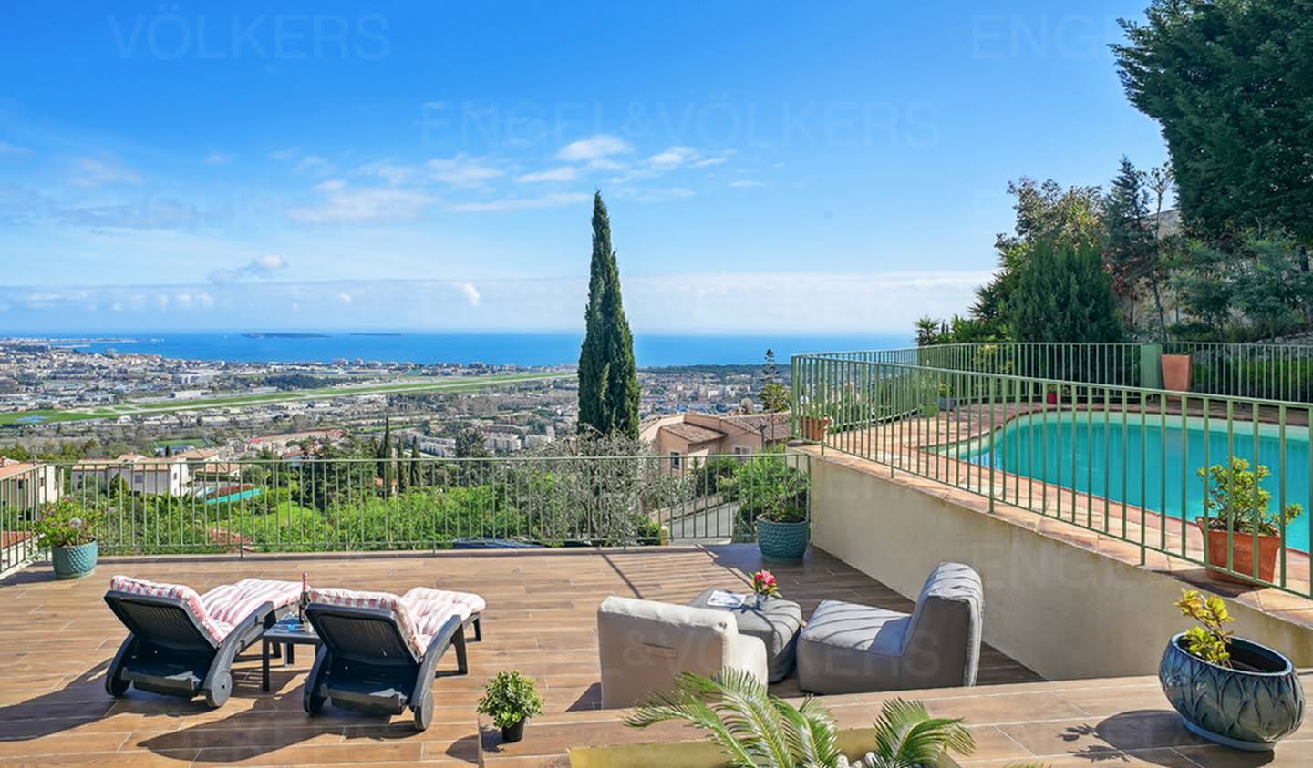 Villa avec piscine et terrasse Mandelieu-la-Napoule