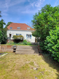 maison à Vaux-sur-Seine (78)