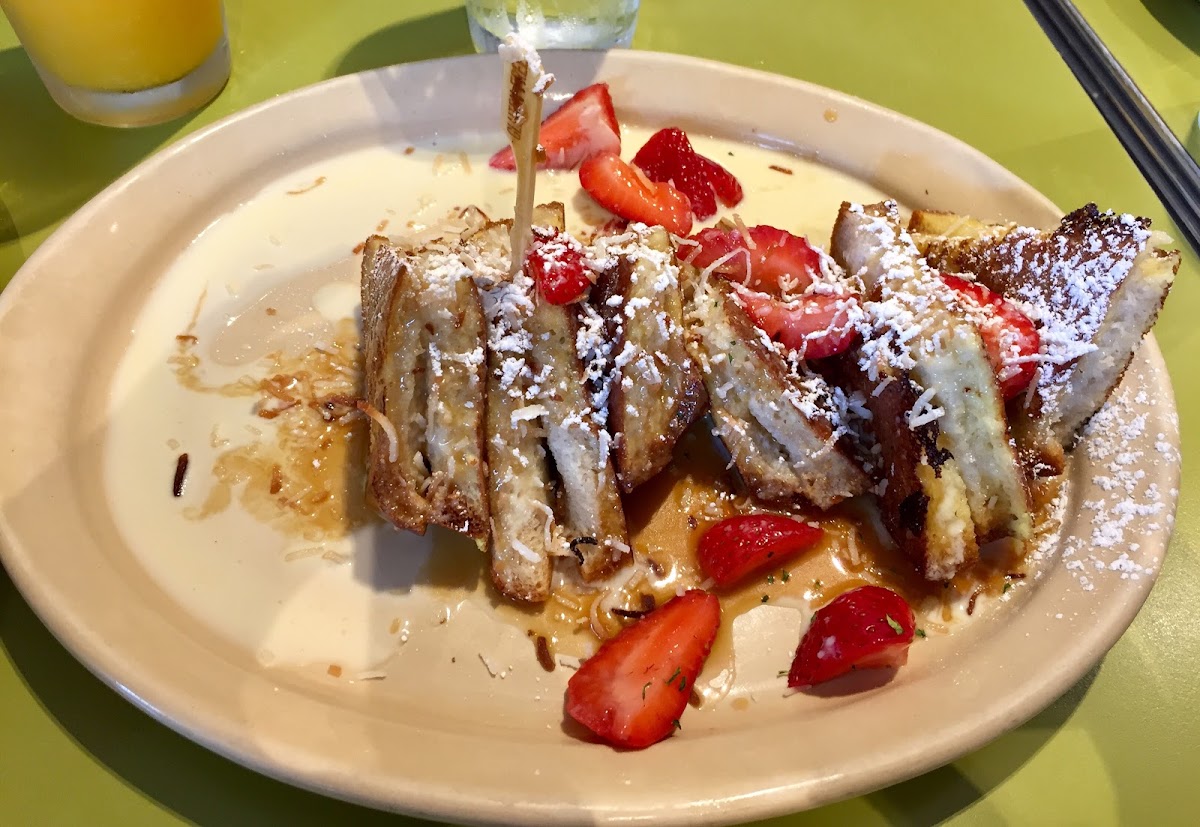 Gluten-Free French Toast at Snooze, an A.M. Eatery