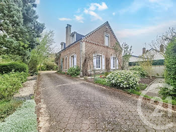 maison à La Ferté-Saint-Aubin (45)