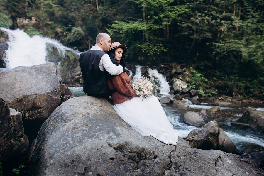 Fotógrafo de casamento Mikhail Vavelyuk (snapshot). Foto de 22 de maio 2019