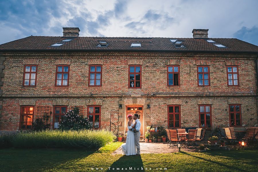 Fotógrafo de casamento Tomáš Michna (tomasmichnacom). Foto de 22 de junho 2022