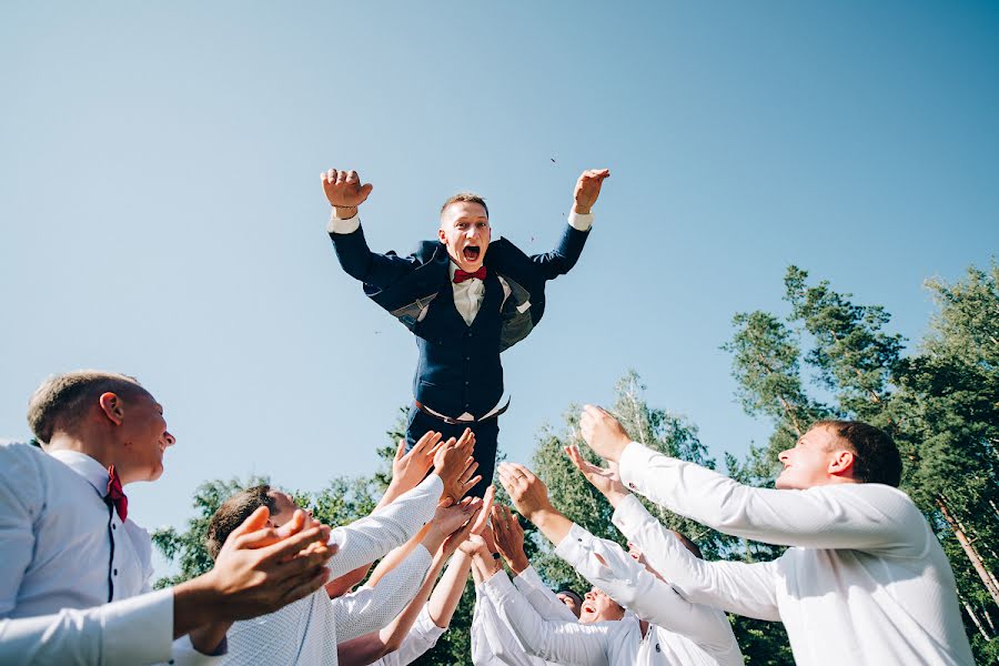 Fotógrafo de casamento Aleksandr Sinelnikov (sinelnikoffoto). Foto de 28 de agosto 2018