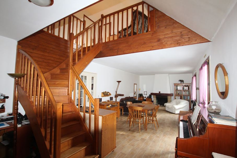 Vente maison 6 pièces 130 m² à Epernon (28230), 330 000 €