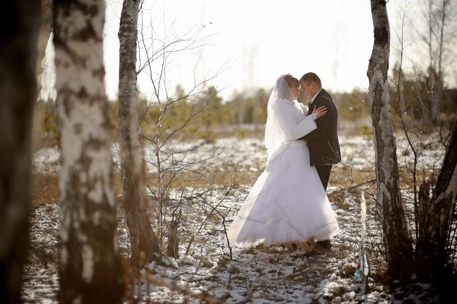 Wedding photographer Eduard Kapustin (shklyarsky). Photo of 31 January 2013