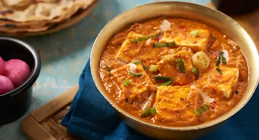 Paneer Hara Payaz Lababdar