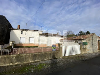 maison à Parthenay (79)