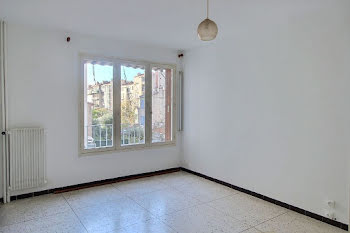 appartement à Marseille 5ème (13)