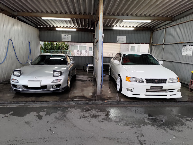 RX-7のヘッドユニット何使ってる？・シルクロード洗車工房・リアスポイラー有り派？無し派？・カロッツェリアに関するカスタム事例の投稿画像3枚目