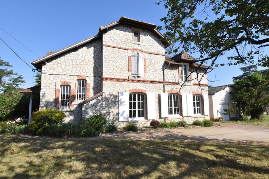 Vente maison 6 pièces 176 m² à Cosne-Cours-sur-Loire (58200), 297 000 €