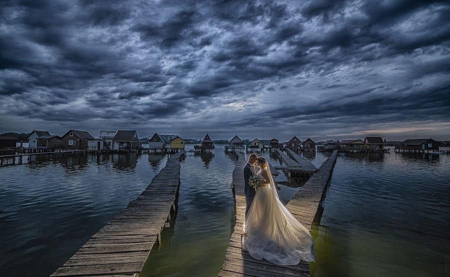 Wedding photographer Ákos Erdélyi (erdelyi). Photo of 10 February 2022