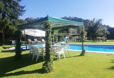 Maison avec piscine et terrasse 4