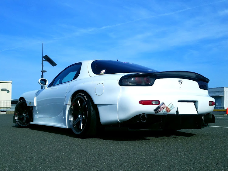 RX-7のFD3S・RE雨宮・タイヤ・ホイール計画・現TE37SLに関するカスタム事例の投稿画像2枚目