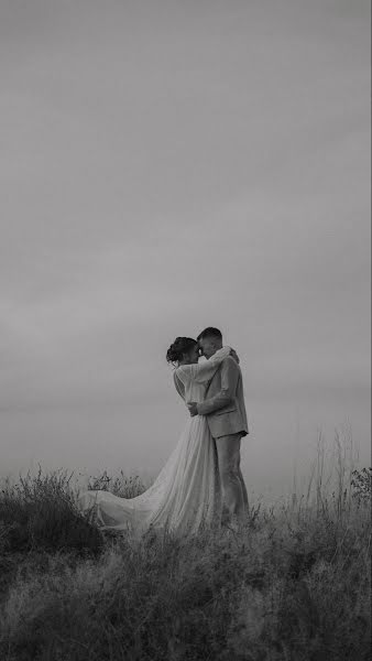 Esküvői fotós Іvan Khodanich (83x25). Készítés ideje: 2023 május 21.