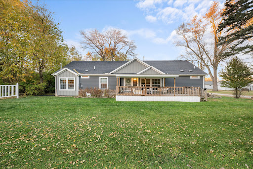 Maison contemporaine avec jardin et terrasse 2