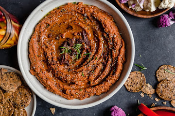 Warm Tuscan White Bean Dip