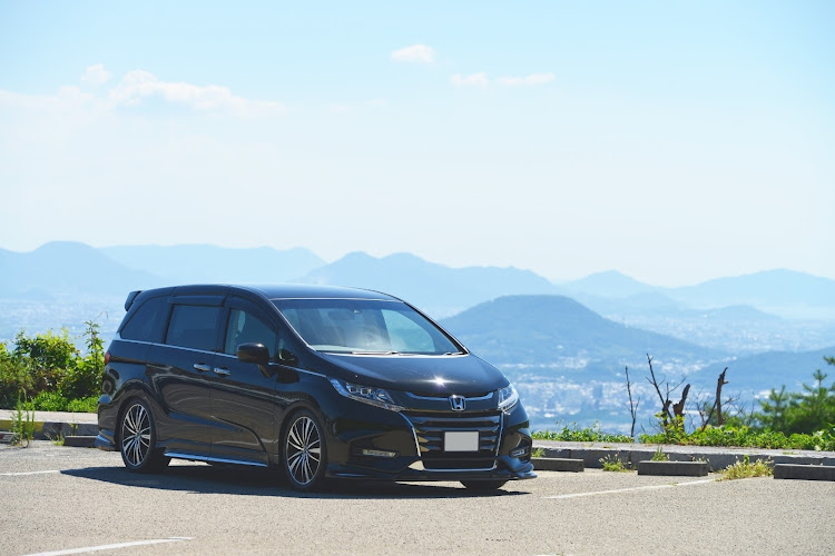 オデッセイの山と愛車・残暑厳しい・過去ピク・夜カメ活したいな・達祭で会いましょうに関するカスタム事例の投稿画像3枚目