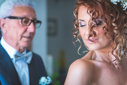 Fotografo di matrimoni Luca Caparrelli (lucacaparrelli). Foto del 3 novembre 2019