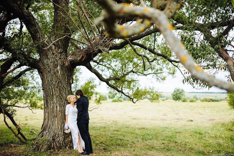 結婚式の写真家Maksim Sivkov (maximsivkov)。2016 1月3日の写真