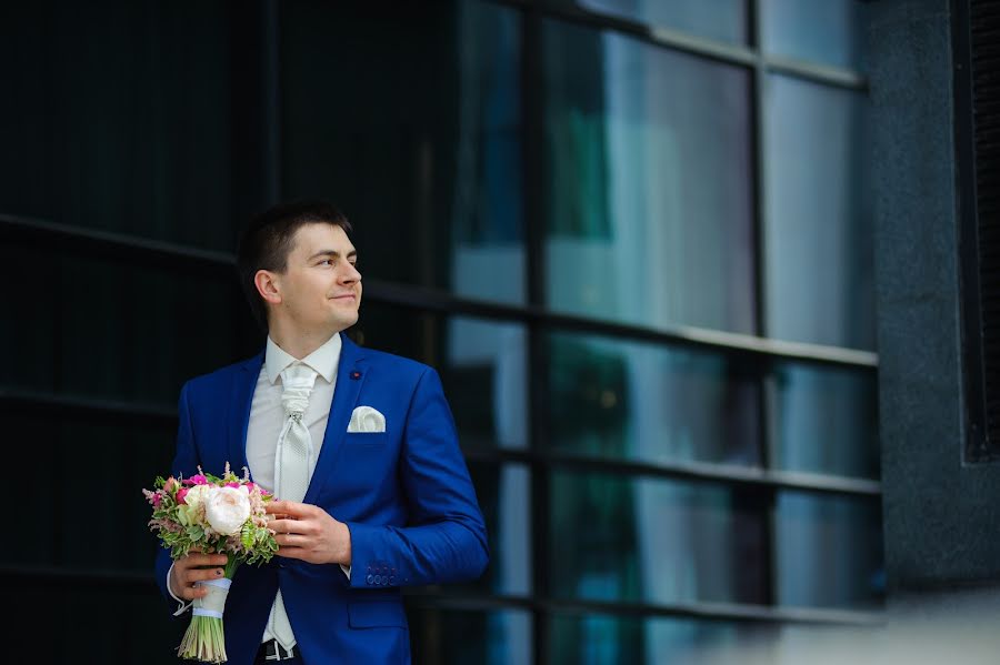 Fotógrafo de casamento Mikhail Yarockiy (maleekjaro). Foto de 1 de março 2016