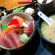 漁樂 生魚片 丼飯