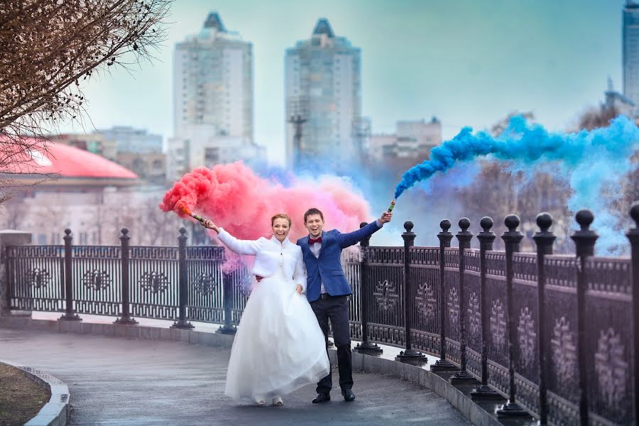 Wedding photographer Anna Lobanova (zorkaya). Photo of 11 June 2015