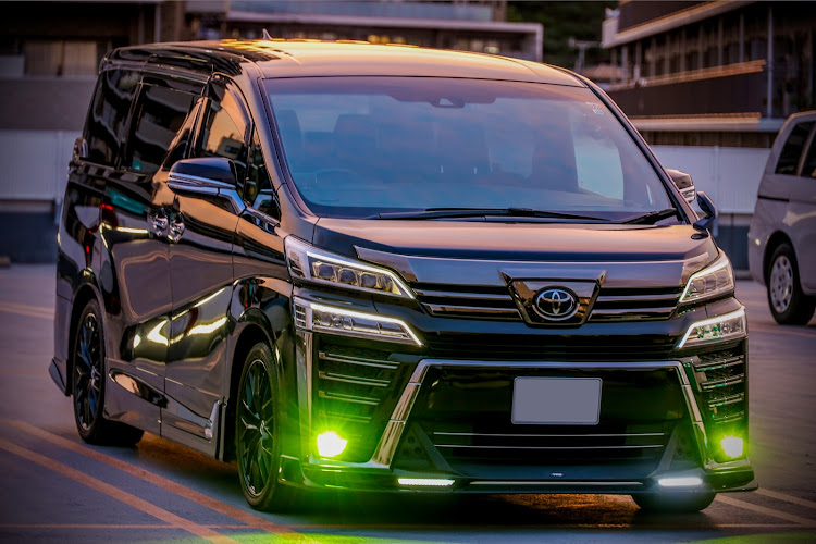 ヴェルファイアのホンダ本社・CR-V・オデッセイ・夕焼けと愛車・ホンダウェルカムプラザ青山に関するカスタム事例の投稿画像13枚目
