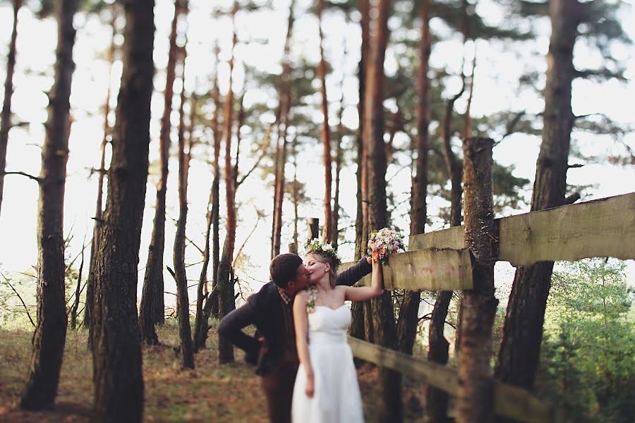 Wedding photographer Dasha Ivanova (dashynek). Photo of 25 November 2014