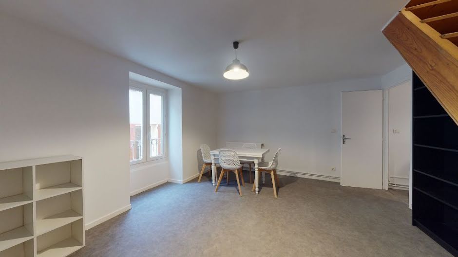 Location meublée appartement 2 pièces 51 m² à Loriol-sur-Drôme (26270), 530 €