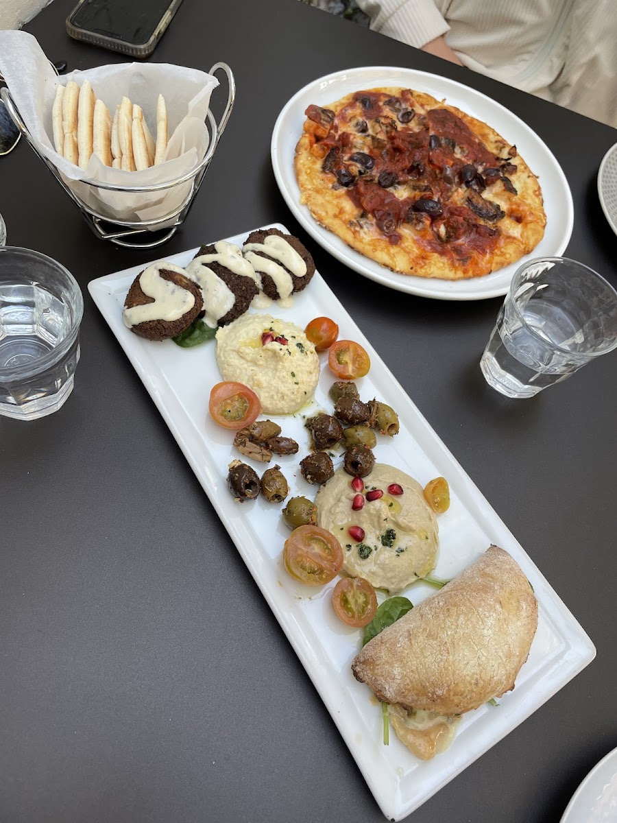 Mezza Platter & Flatbread